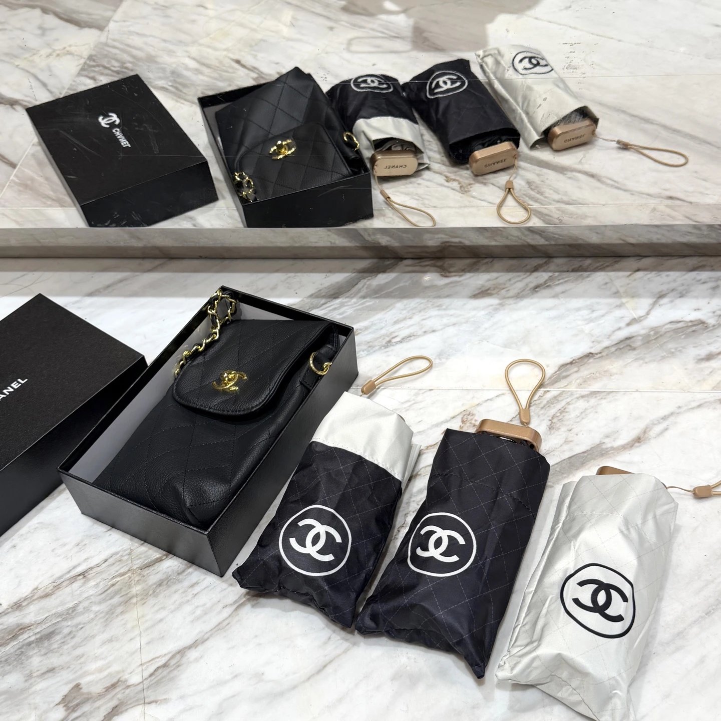 Chanel Classic Flap Phone Pouch with Chain Strap and Logo-Print Folding Umbrellas | 7750160509